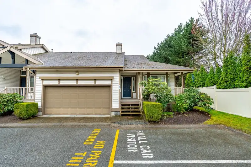 5 20222 96 AVENUE - photo 1 of 40