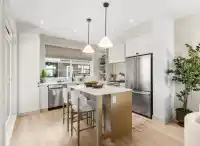 42 7960 197 STREET - thumbnail 1