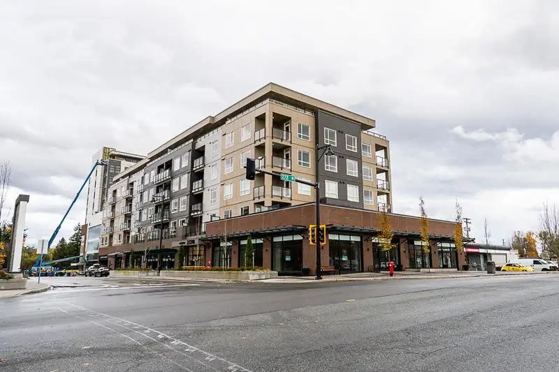 516 27218 ALDERGROVE TOWN CENTER DRIVE - photo 1 of 32