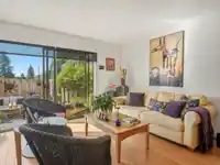 1106 PREMIER STREET - thumbnail 2