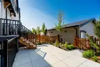 20545 74B AVENUE - thumbnail 35