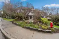 202 14950 THRIFT AVENUE - thumbnail 2