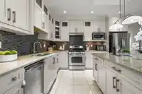 11790 80 AVENUE - thumbnail 11