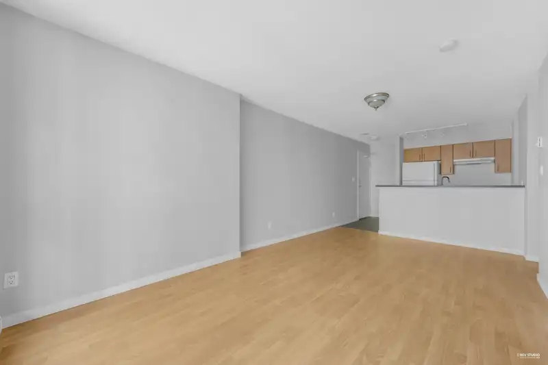1707 1295 RICHARDS STREET - photo 2 of 38