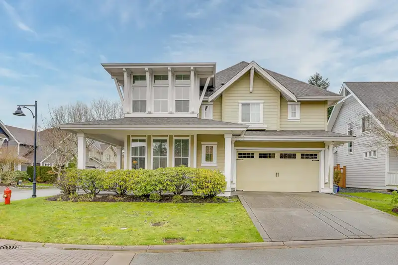 14256 37TH AVENUE - photo 2 of 28