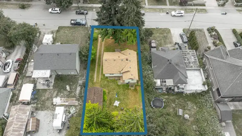715 RODERICK AVENUE - photo 1 of 40