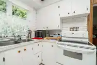 715 RODERICK AVENUE - thumbnail 11