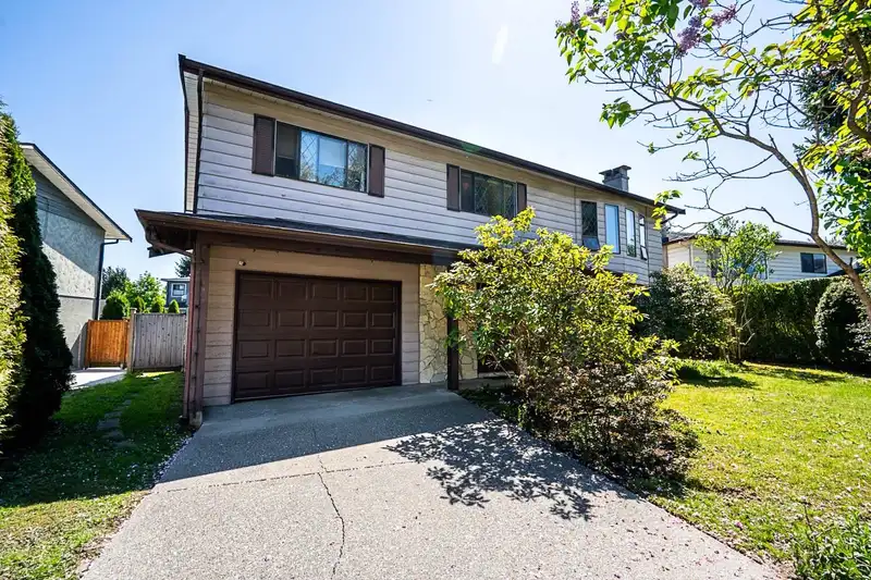 11132 PITMAN PLACE - photo 2 of 33