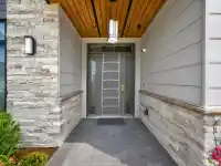 8080 FAIRDELL CRESCENT - thumbnail 4