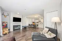 D 3439 E 43RD AVENUE - thumbnail 5