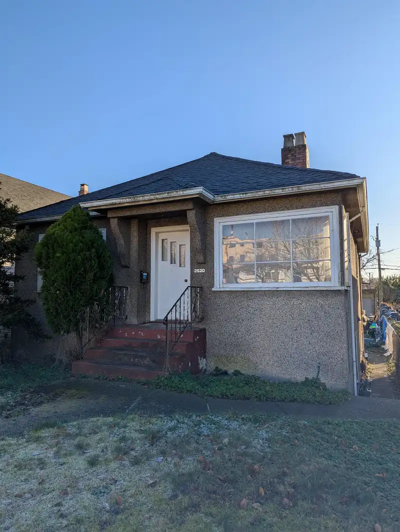 2520 E PENDER STREET - photo 1 of 1