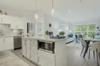 209 20630 DOUGLAS CRESCENT - thumbnail 9