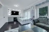 49 8358 121A STREET - thumbnail 2