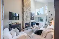 2219 ASPEN DRIVE - thumbnail 1