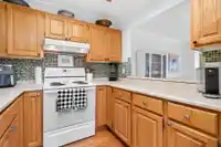 303 1500 MERKLIN STREET - thumbnail 12