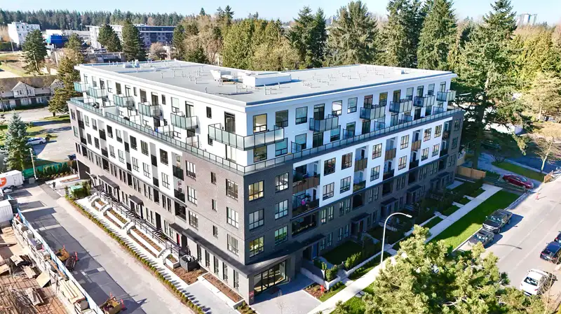 603 14778 106 AVENUE - photo 1 of 24