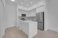 603 14778 106 AVENUE - thumbnail 4