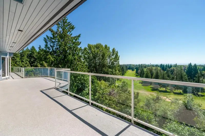 2408 SW MARINE DRIVE - photo 2 of 35
