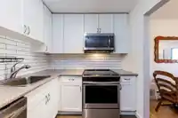 212 236 W 2ND STREET - thumbnail 14