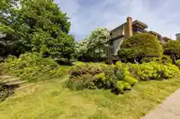 212 236 W 2ND STREET - thumbnail 3
