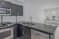 212 20058 FRASER HIGHWAY - thumbnail 14