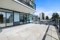 307 1588 JOHNSTON ROAD - thumbnail 25