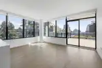 307 1588 JOHNSTON ROAD - thumbnail 29