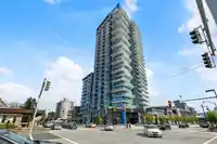 307 1588 JOHNSTON ROAD - thumbnail 39