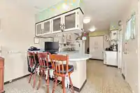 4335 BARKER AVENUE - thumbnail 9