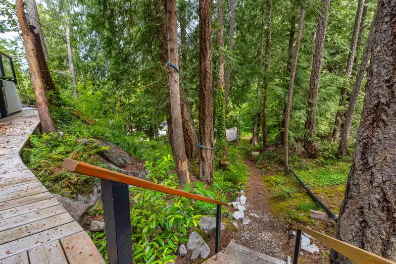 7536 ISLETS PLACE - photo 2 of 33