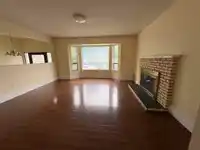 14863 87A AVENUE - thumbnail 2