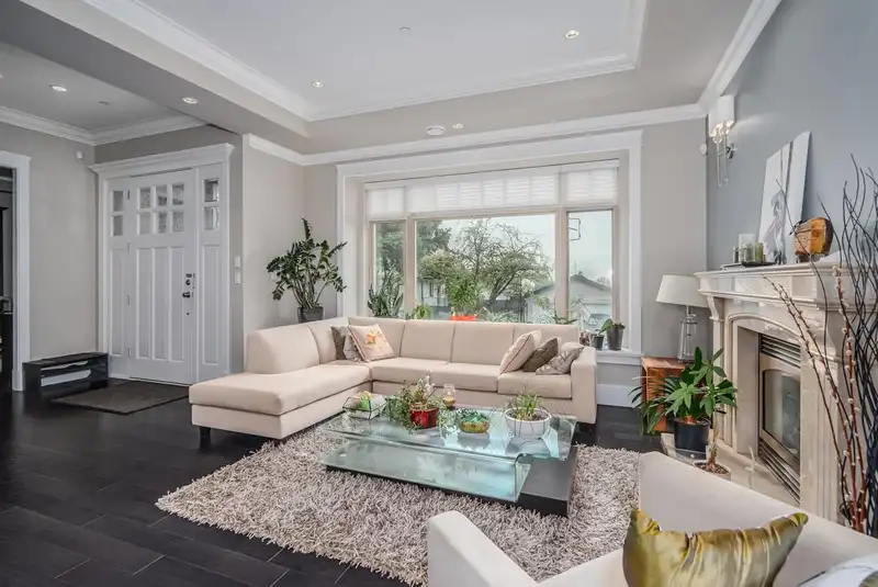 1507 E 55TH AVENUE - photo 4 of 25