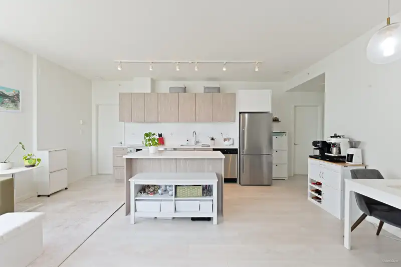 1309 691 NORTH ROAD - photo 3 of 28