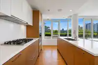 403 788 ARTHUR ERICKSON PLACE - thumbnail 13