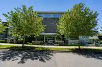 403 788 ARTHUR ERICKSON PLACE - thumbnail 28