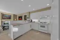 23 3405 PLATEAU BOULEVARD - thumbnail 4