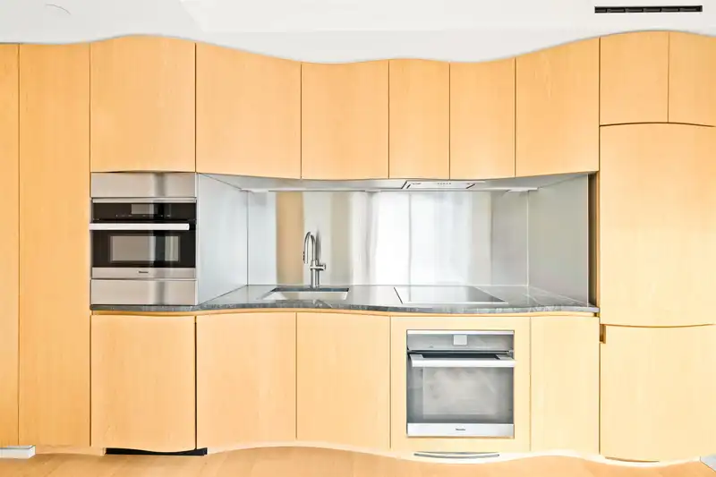 1504 1568 ALBERNI STREET - photo 4 of 24
