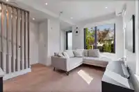 209 606 FOSTER AVENUE - thumbnail 1