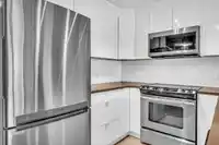 211 4338 COMMERCIAL STREET - thumbnail 14