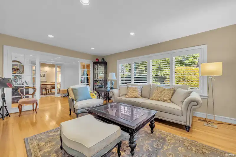 5819 WALLACE STREET - photo 2 of 40