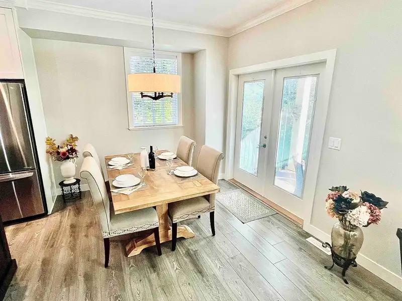 51 11252 COTTONWOOD DRIVE - photo 4 of 40