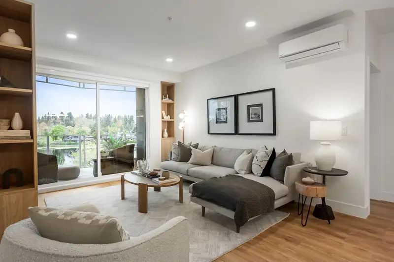 1 33160 PLAXTON CRESCENT - photo 4 of 20