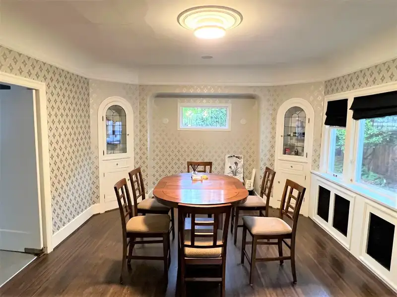 5776 ANGUS DRIVE - photo 4 of 14