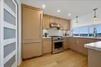803 455 BEACH CRESCENT - thumbnail 10