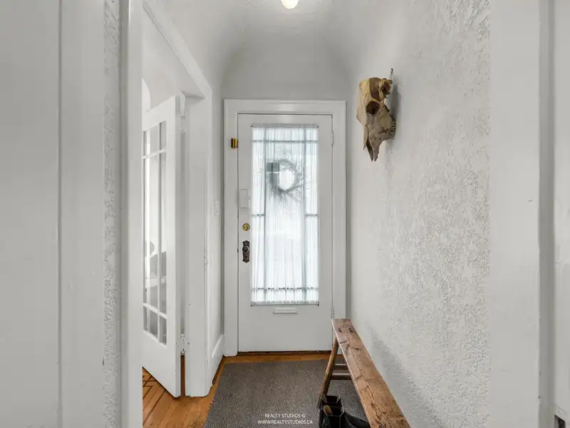 5915 CHESTER STREET - photo 2 of 35