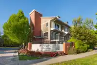 1 19505 68A AVENUE - thumbnail 1