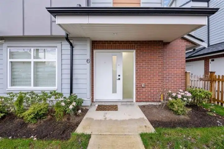 6 22334 48 AVENUE - photo 4 of 18