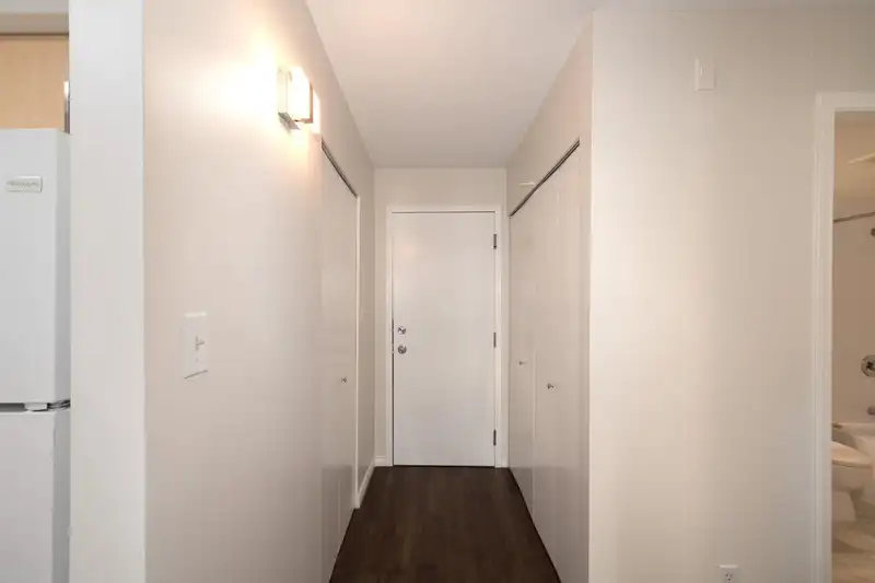 214 20454 53 AVENUE - photo 3 of 25