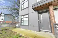 31 7127 193A STREET - thumbnail 2