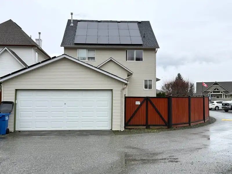 46442 CHESTER DRIVE - photo 3 of 29
